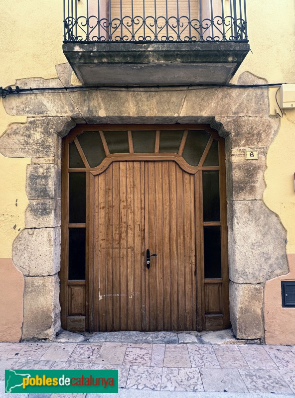 Botarell - Nucli antic. Portal (1619) (Foto: Albert Esteves, 2024) Botarell - Nucli antic. Portal (1619)