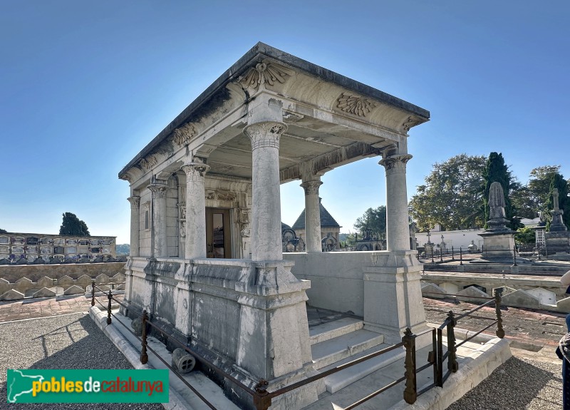Tarragona - Cementiri. Panteó Josep Ballester (Foto: Albert Esteves, 2024) Tarragona - Cementiri. Panteó Josep Ballester