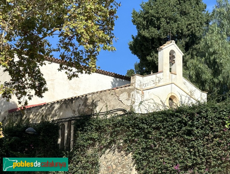 Vinyols i els Arcs - Can Nicolau. Capella (Foto: Albert Esteves, 2024) Vinyols i els Arcs - Can Nicolau. Capella