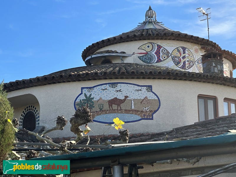 La Roca del Vallès - Torre Rodona (Foto: Albert Esteves, 2023) La Roca del Vallès - Torre Rodona