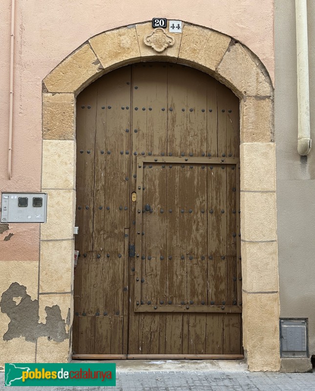 Vinyols i els Arcs - Llinda de 1783 (Foto: Albert Esteves, 2024) Vinyols i els Arcs - Llinda de 1783