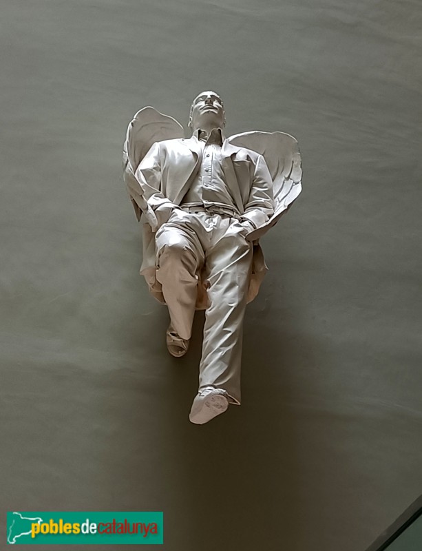 Barcelona - Còrsega 255. The Mirror (Foto: Anna Corcoll, 2024) Barcelona - Còrsega 255. The Mirror