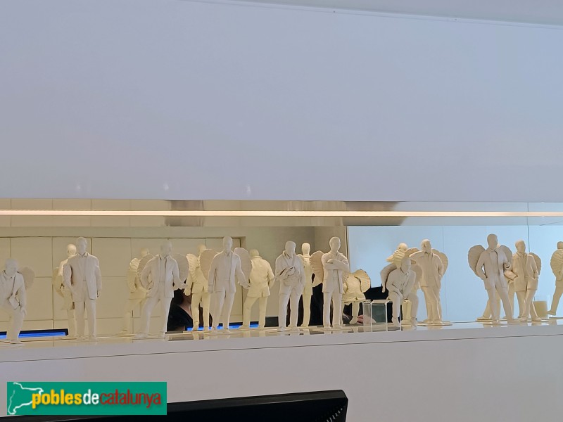 Barcelona - Còrsega 255. The Mirror (Foto: Anna Corcoll, 2024) Barcelona - Còrsega 255. The Mirror