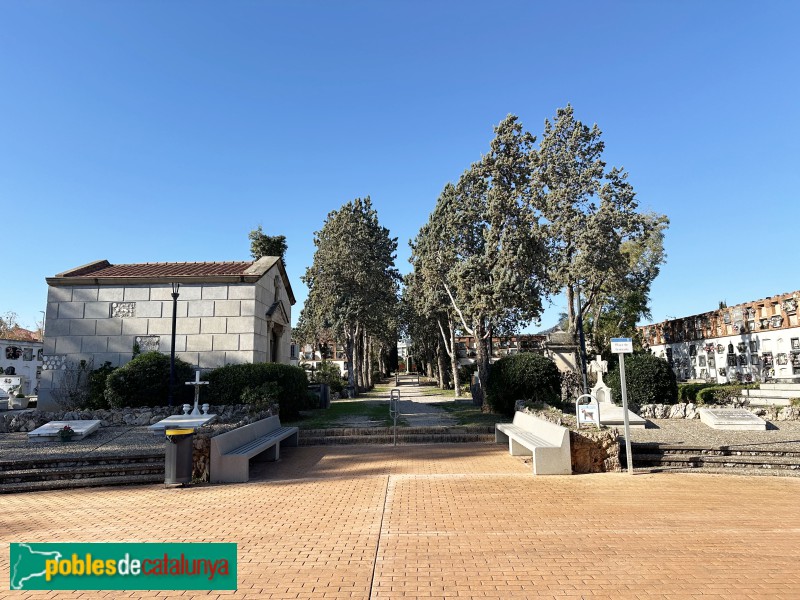 Sant Boi de Llobregat - Cementiri Municipal (Foto: Albert Esteves, 2024) Sant Boi de Llobregat - Cementiri Municipal
