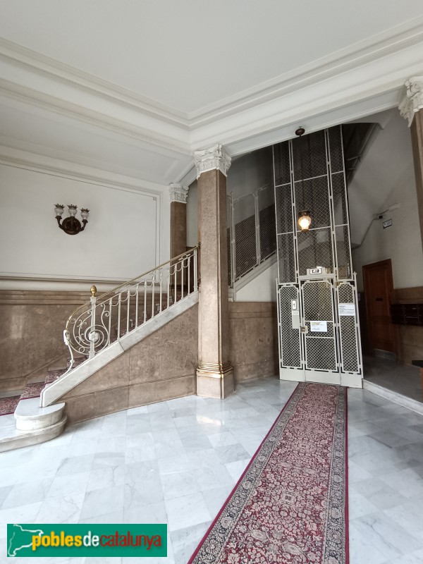 Barcelona - Diagonal 327-331 (Foto: Anna Corcoll, 2024) Barcelona - Diagonal 327-331