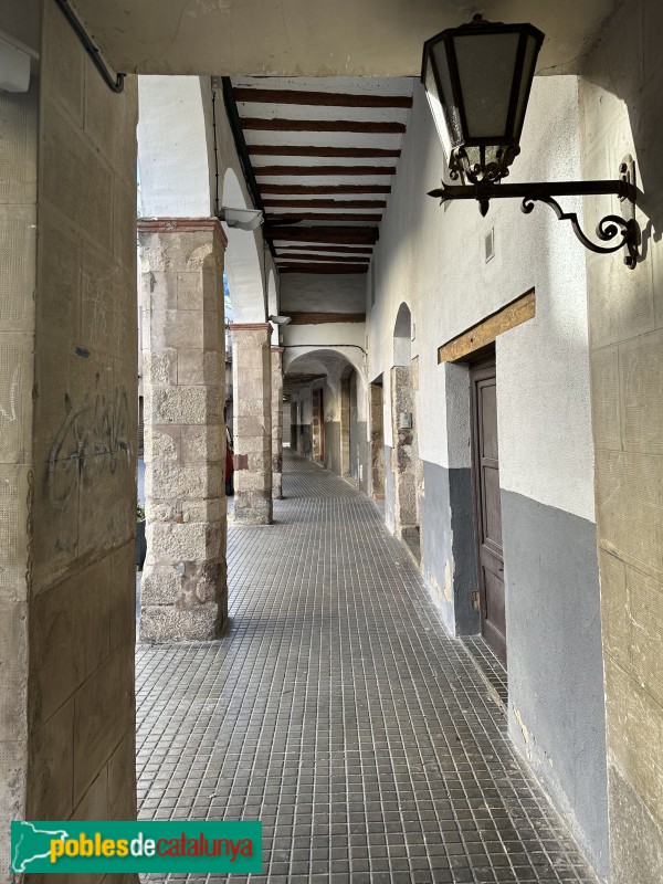 L'Aleixar - Porxos de la Plaça (Foto: Albert Esteves, 2025) L'Aleixar - Porxos de la Plaça