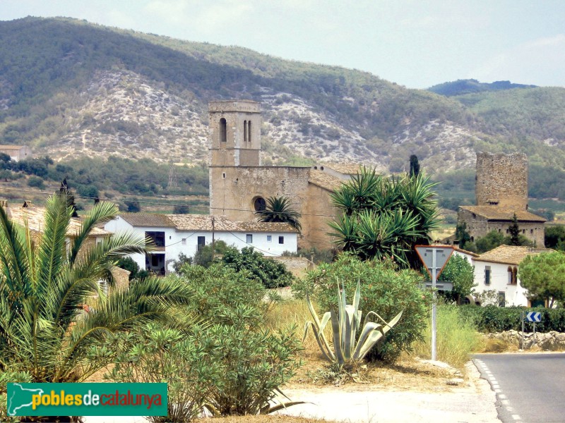 Sant Pere de Ribes - Nucli de Sota-Ribes (Foto: Albert Esteves, 2006) Sant Pere de Ribes - Nucli de Sota-Ribes