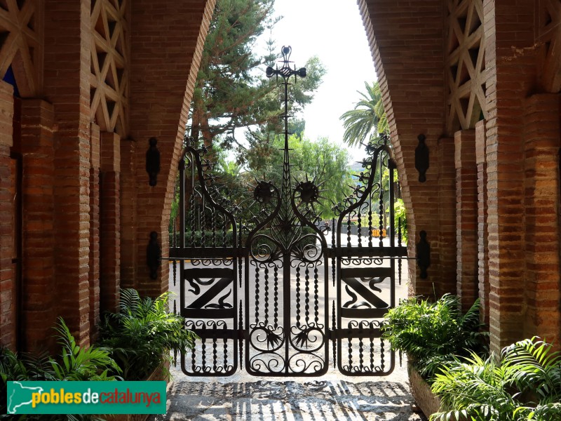 Barcelona - Col·legi de els Teresianes (Foto: <i>Agustí Prats Aragonès</i>, 2024) Barcelona - Col·legi de els Teresianes