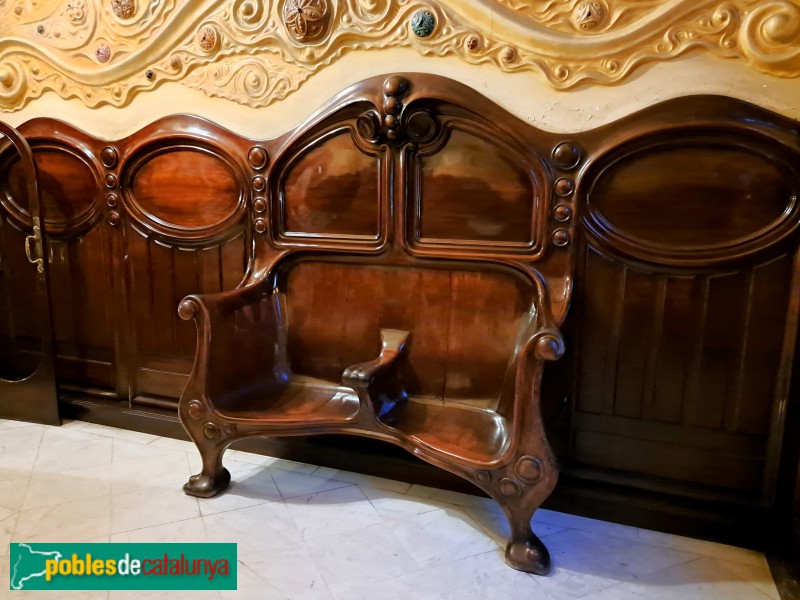 Barcelona - Casa Comalat (Foto: <i>Agustí Prats Aragonès</i>, 2024) Barcelona - Casa Comalat