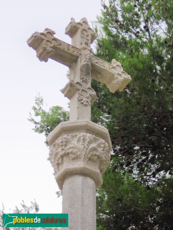 Sant Pere de Ribes - Creu de Ribes (Foto: Albert Esteves, 2006) Sant Pere de Ribes - Creu de Ribes