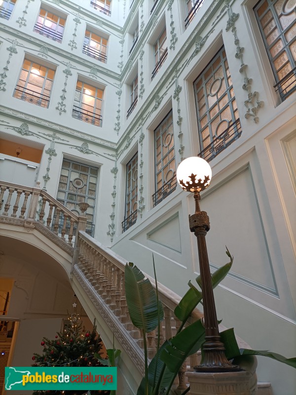 Barcelona - Pau Claris, 79 (Foto: Anna Corcoll, 2024) Barcelona - Pau Claris, 79