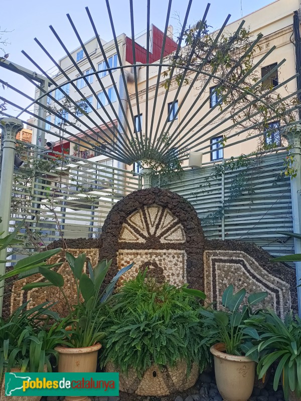 Barcelona - Gran Via, 670 (Foto: Anna Corcoll, 2024) Barcelona - Gran Via, 670