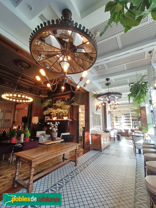 Barcelona - Gran Via, 670 (Foto: Anna Corcoll, 2024) Barcelona - Gran Via, 670