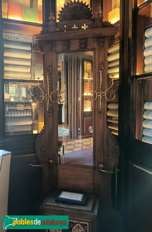 Barcelona - Gran Via, 670 (Foto: Anna Corcoll, 2024) Barcelona - Gran Via, 670