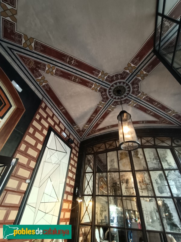 Barcelona - Gran Via, 670 (Foto: Anna Corcoll, 2024) Barcelona - Gran Via, 670