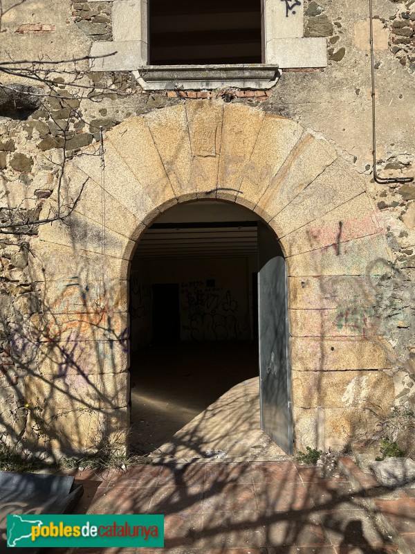 Cassà de la Selva - Can Vall-llobera (Foto: Albert Esteves, 2025) Cassà de la Selva - Can Vall-llobera