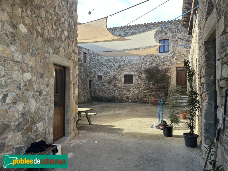 Cassà de la Selva - Can Vilallonga (Foto: Albert Esteves, 2025) Cassà de la Selva - Can Vilallonga