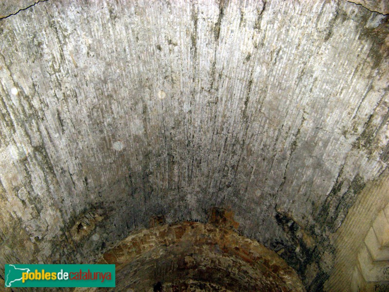 El Montmell - Església de Sant Miquel del Castell de Marmellar (Foto: Albert Esteves, 2006) El Montmell - Església de Sant Miquel del Castell de Marmellar