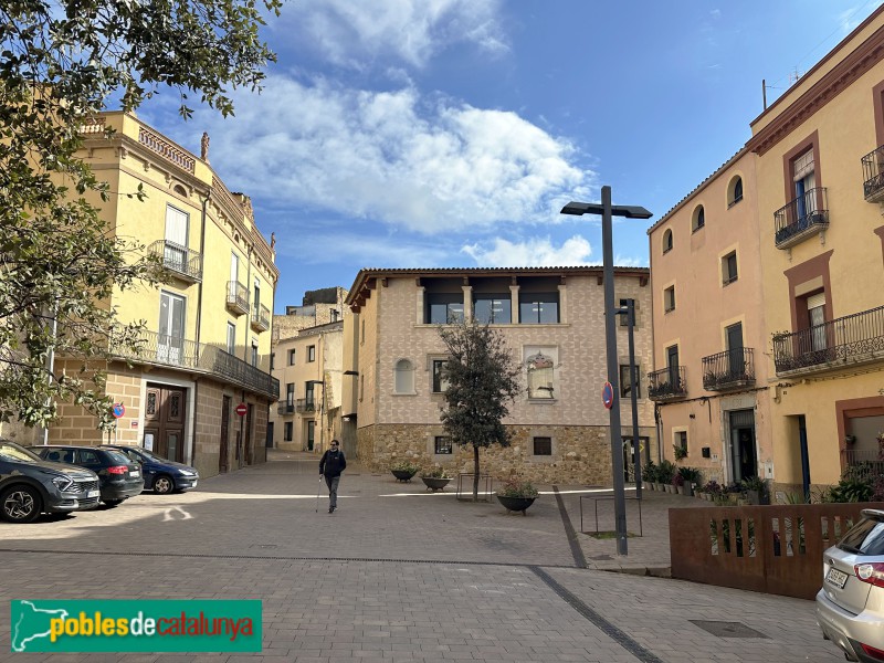 Llagostera - Can Roure i Casa de les Vídues