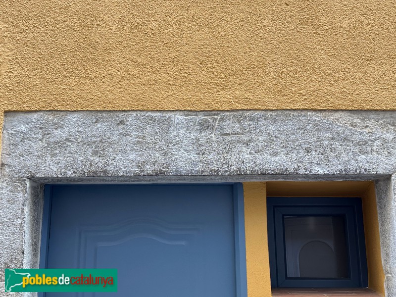 Llagostera - Carrer Hospital. Llinda de 1774