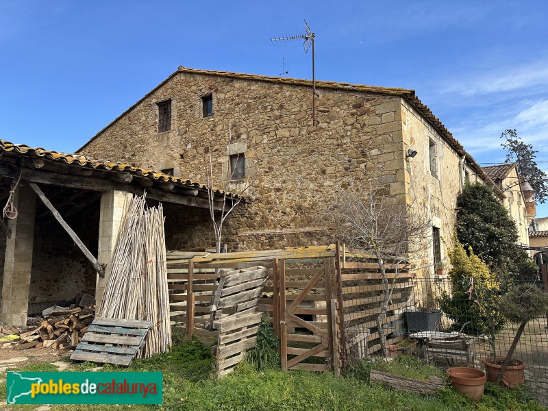 Llagostera - Torre Albertí. Casa dels masovers (Foto: Albert Esteves, 2025) Llagostera - Torre Albertí. Casa dels masovers
