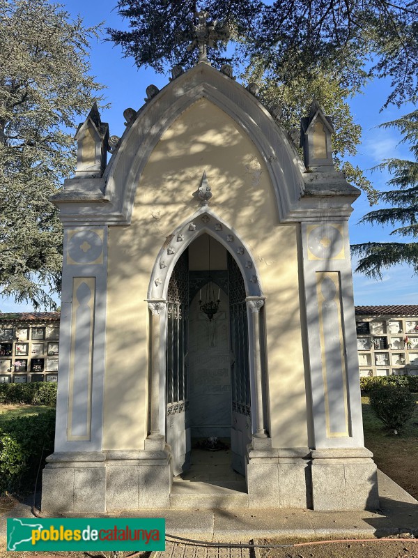 Llagostera - Cementiri. Panteó Narcisa Pairet (Foto: Albert Esteves, 2025) Llagostera - Cementiri. Panteó Narcisa Pairet