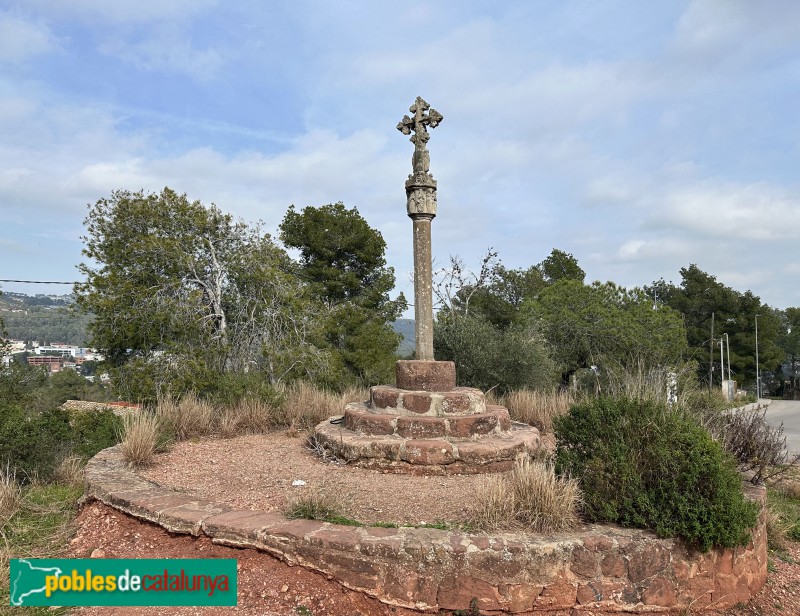 Cervelló - Creu de terme de Santa Maria (Foto: Albert Esteves, 2025) Cervelló - Creu de terme de Santa Maria