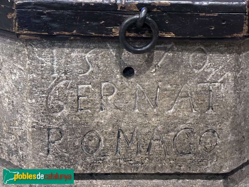 Cervelló - Església de Sant Esteve. Pica baptismal