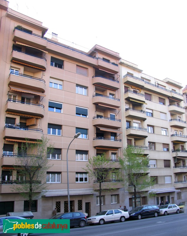 Barcelona - Cases Ramon Vilà de la Riva (Balmes, 392-396) (Foto: Valentí Pons, 2025) Barcelona - Cases Ramon Vilà de la Riva (Balmes, 392-396)