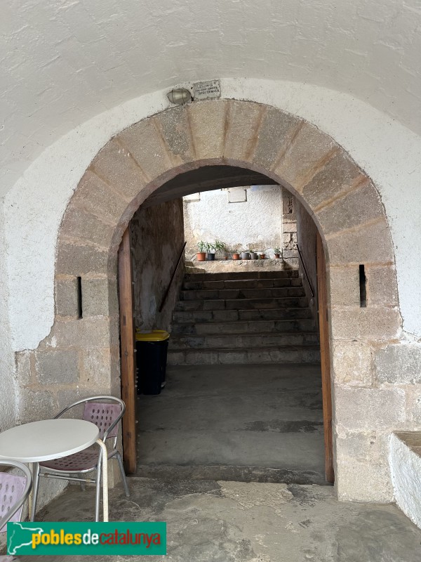 Alforja - Santuari de Puigcerver. Porta del recinte