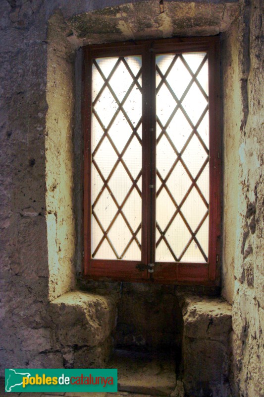 Avinyonet del Penedès - Sant Sebastià dels Gorgs. Detall del campanar