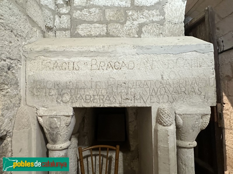 Avinyonet del Penedès - Sant Sebastià dels Gorgs. Sarcòfag