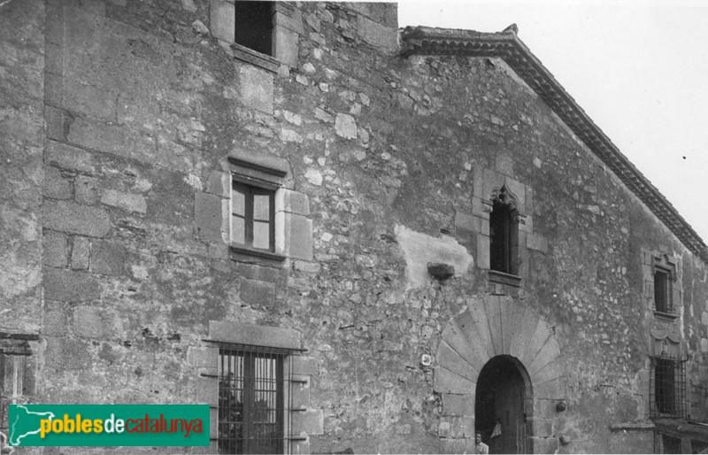 Sant Andreu de Llavaneres - Can Lloreda (Foto: <i>Anònima -Arxiu Fotogràfic Centre Excursionista de Catalunya-</i>, 1890-1918) Sant Andreu de Llavaneres - Can Lloreda