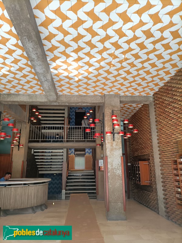 Barcelona - Via Augusta, 128-132 (Foto: Anna Corcoll, 2025) Barcelona - Via Augusta, 128-132