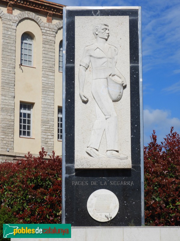 Cervera - Monument al Pagès de la Segarra