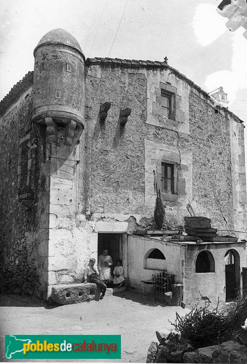 Sant Vicenç de Montalt - La Mongia (Foto: <i>Anònima -Arxiu Fotogràfic Centre Excursionista de Catalunya-</i>, 1890-1918) Sant Vicenç de Montalt - La Mongia