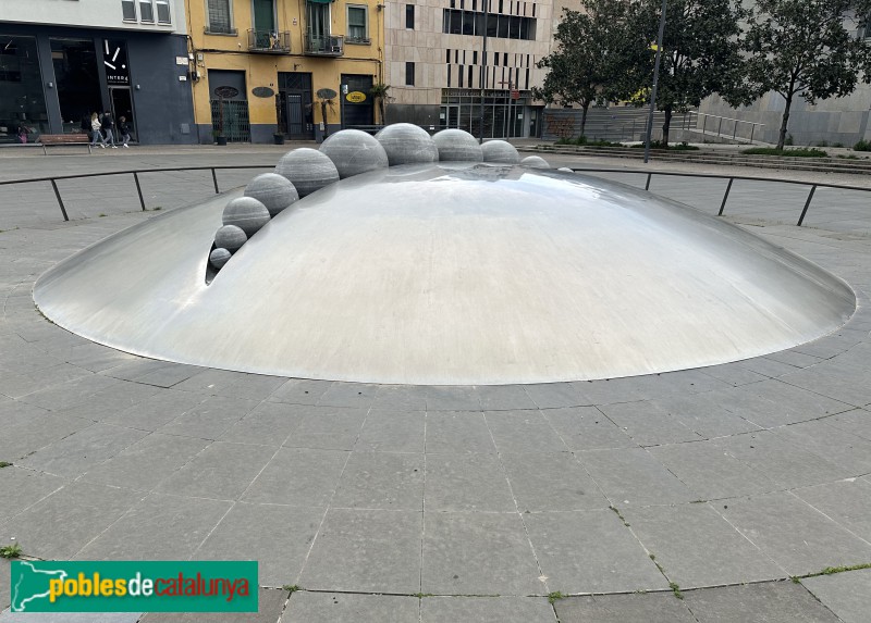 Girona - Escultura <i>Aelon</i>