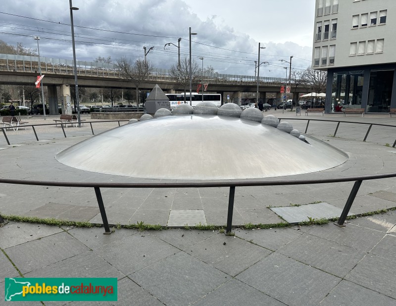 Girona - Escultura <i>Aelon</i>