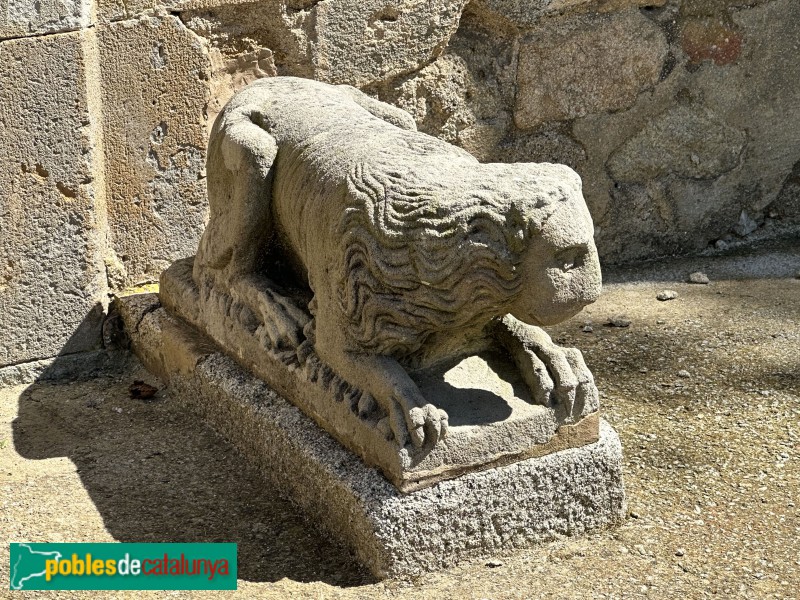 Sant Andreu de Llavaneres - Església vella de Sant Andreu. Portada