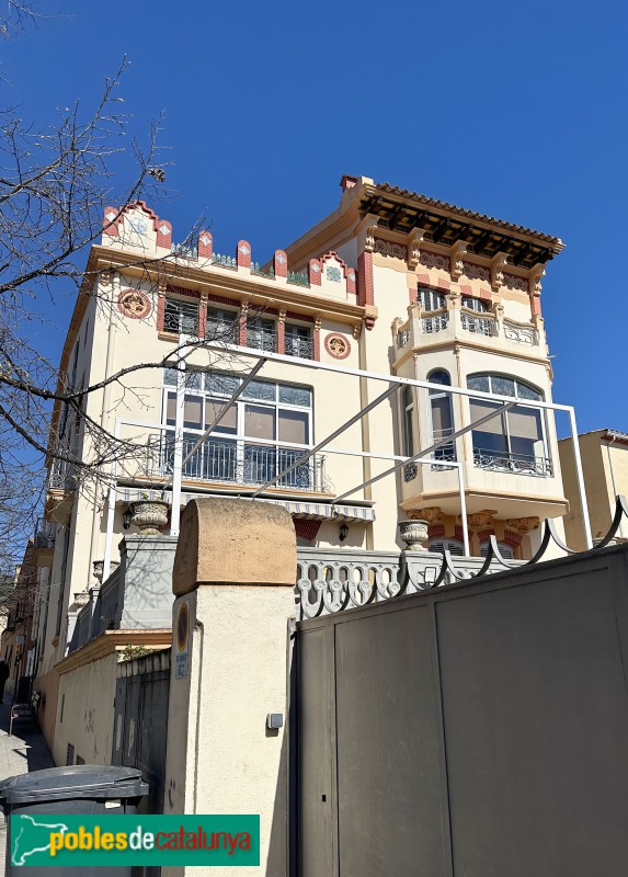 Sant Andreu de Llavaneres - Can Farnés