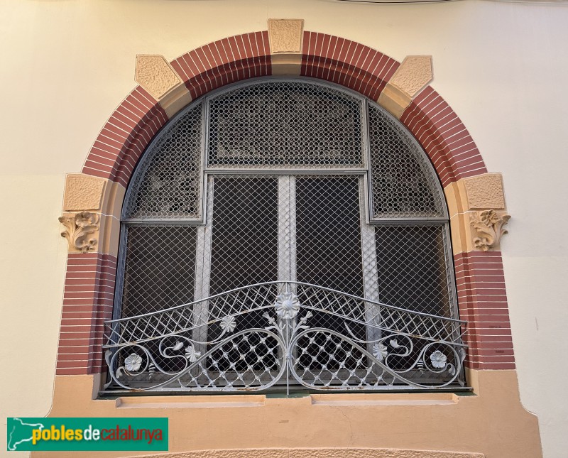 Sant Andreu de Llavaneres - Can Farnés