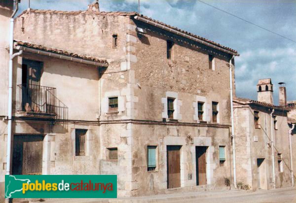 Fornells de la Selva - Can Goi (desaparegut) (Foto: Joan Molera, -calaix.gencat.cat-, 1984) Fornells de la Selva - Can Goi (desaparegut)