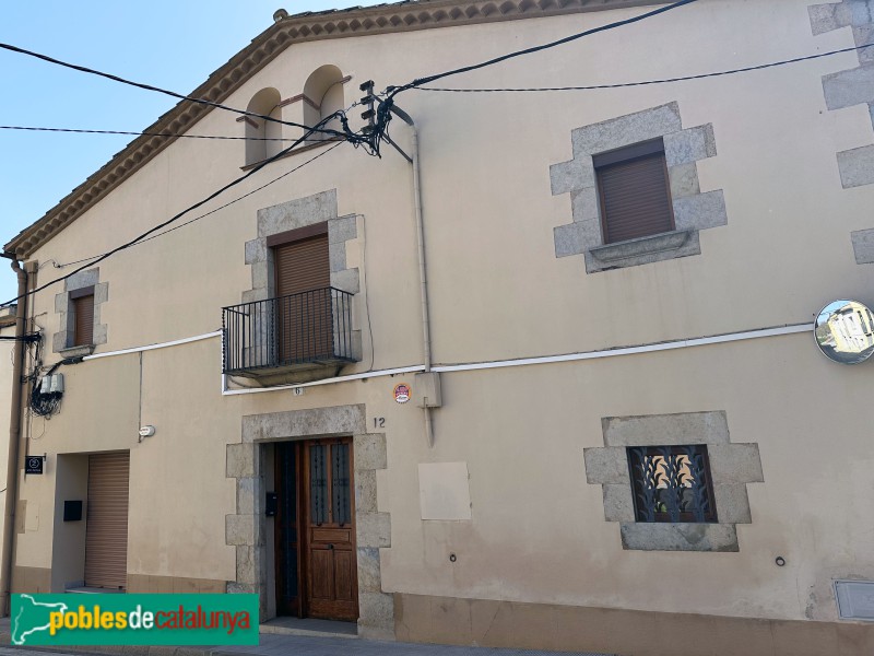 Fornells de la Selva - Carrer de Sant Cugat. Can Puig (Foto: Albert Esteves, 2025) Fornells de la Selva - Carrer de Sant Cugat. Can Puig