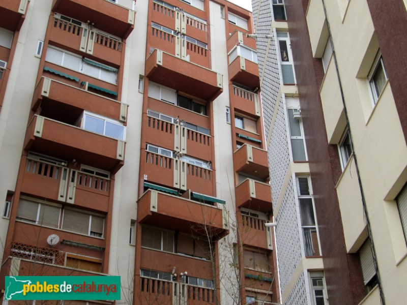 Barcelona - Habitatges Renfe