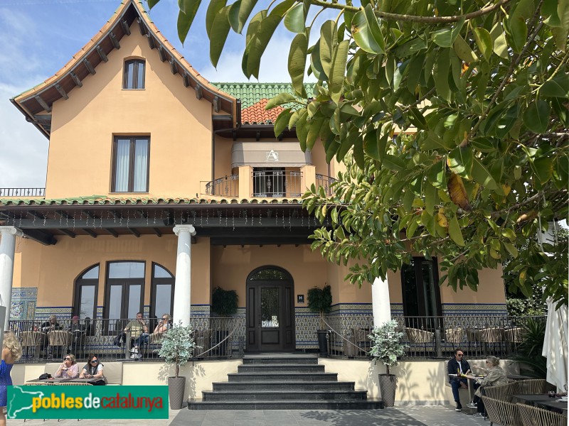 Sant Vicenç de Montalt - Casa Sans (Foto: Albert Esteves, 2025) Sant Vicenç de Montalt - Casa Sans