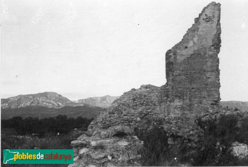 Mont-roig del Camp - Restes de la fortalesa de Miramar (Foto: <i>Antoni Gallardo -Arxiu Fotogràfic Centre Excursionista de Catalunya-</i>, 1936) Mont-roig del Camp - Restes de la fortalesa de Miramar