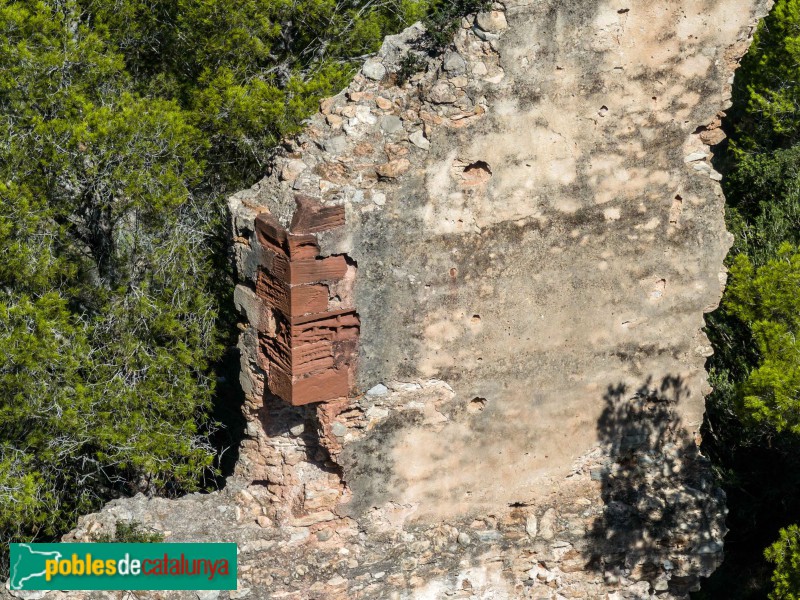Mont-roig del Camp - Restes de la fortalesa de Miramar (Foto: Francesc Vidal-Barraquer, 2023) Mont-roig del Camp - Restes de la fortalesa de Miramar