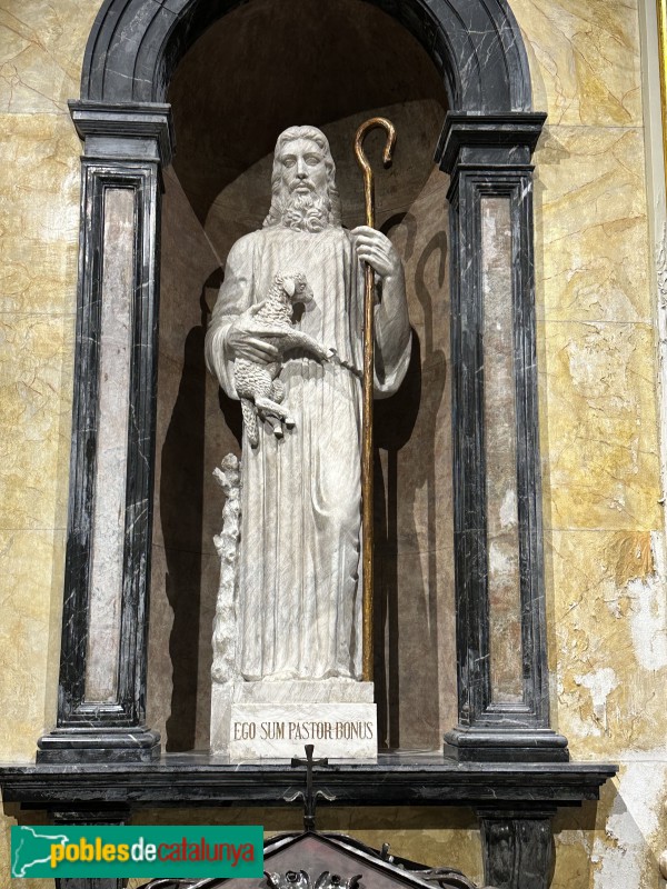 Mataró - Basílica de Santa Maria. Capella de les Santes. Escultura del Bon Pastor