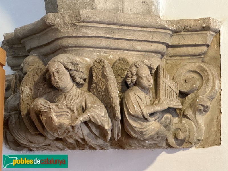 Museu de Mataró - Mènsula procedent del Palu dels Cabrera, de Blanes (Foto: Albert Esteves, 2025) Museu de Mataró - Mènsula procedent del Palu dels Cabrera, de Blanes