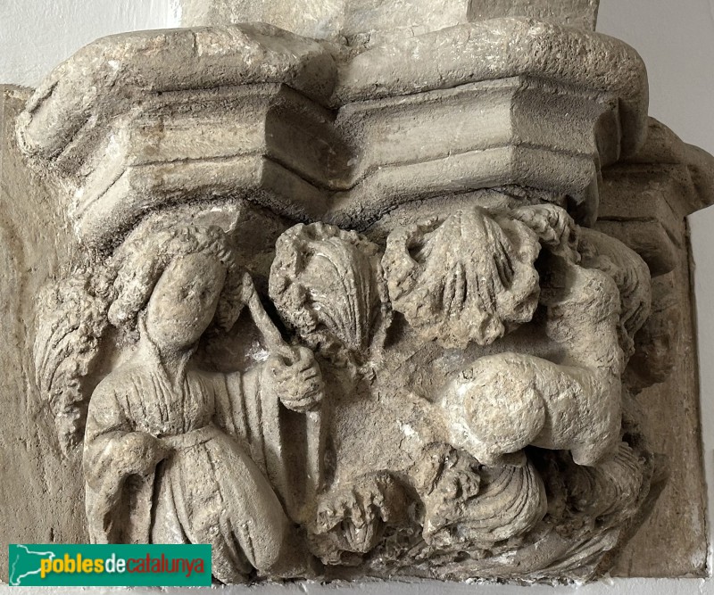 Museu de Mataró - Mènsula procedent del Palu dels Cabrera, de Blanes (Foto: Albert Esteves, 2025) Museu de Mataró - Mènsula procedent del Palu dels Cabrera, de Blanes